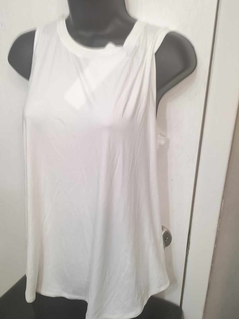 White Sleeveless Relaxed 😎 Fit Crazy Yoga Tank Top